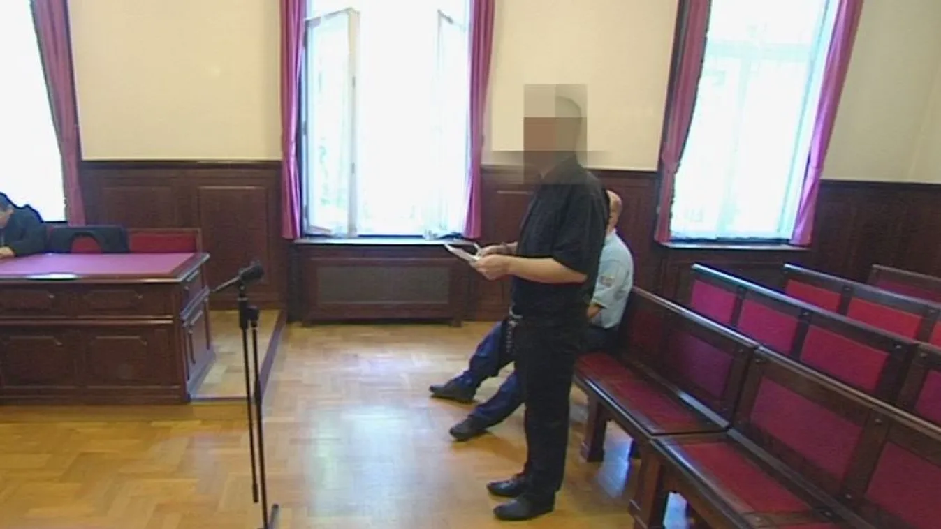 A diákok bosszújának tartja a vádakat a zaklatásért elítélt tanár