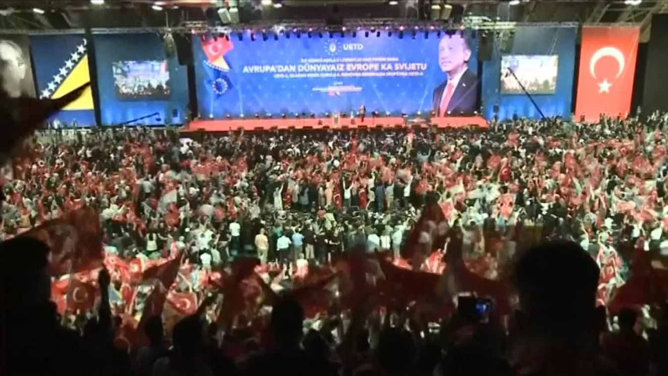 Nem jelentett be előre kampányát Erdogan, mégsem tiltották ki