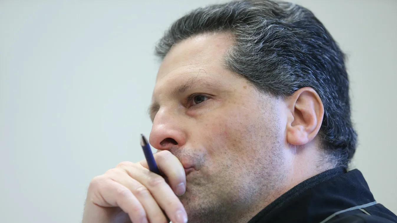 Megszünteti LMP-s tagságát Schiffer András