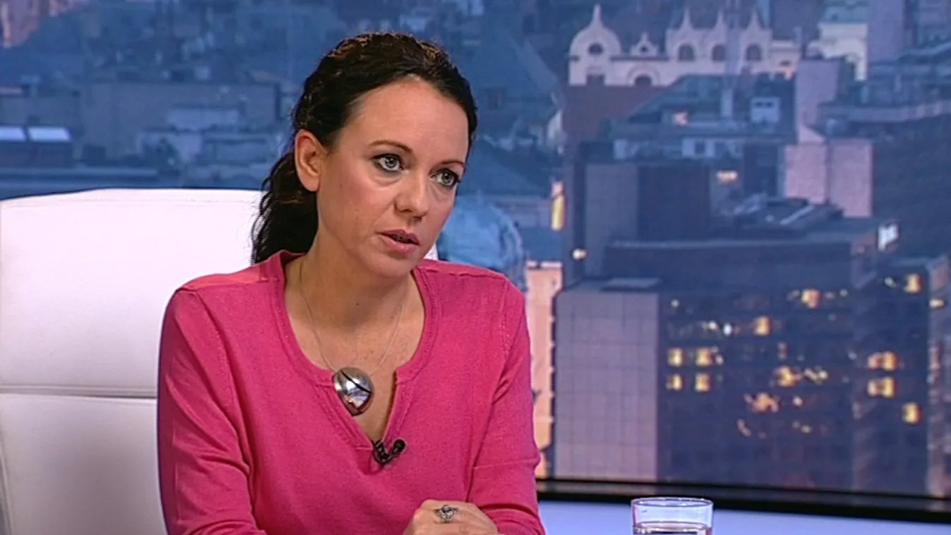 Új belépő – Egyenesen