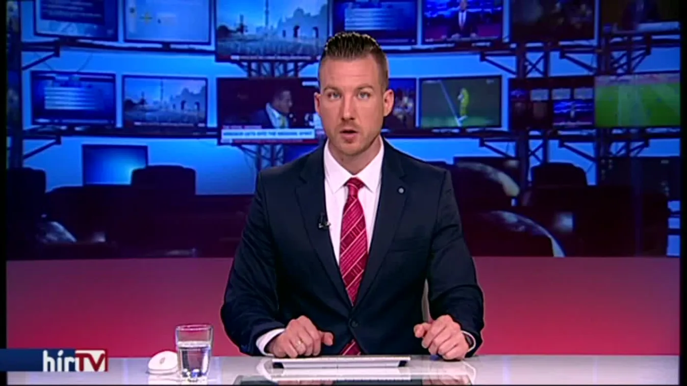 Kósa szerint teljesen emberi, hogy válaszadás helyett beugrik a liftbe