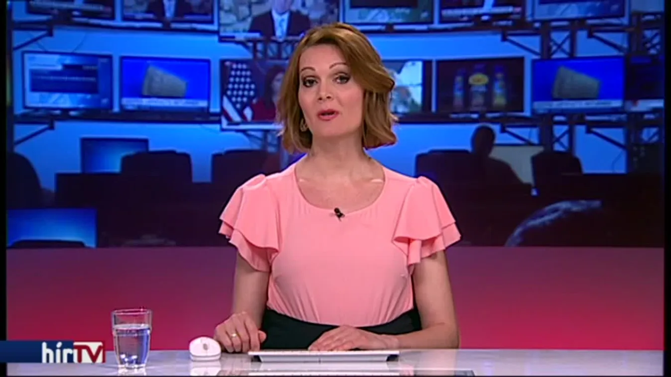 Független közmédiáért tüntettek