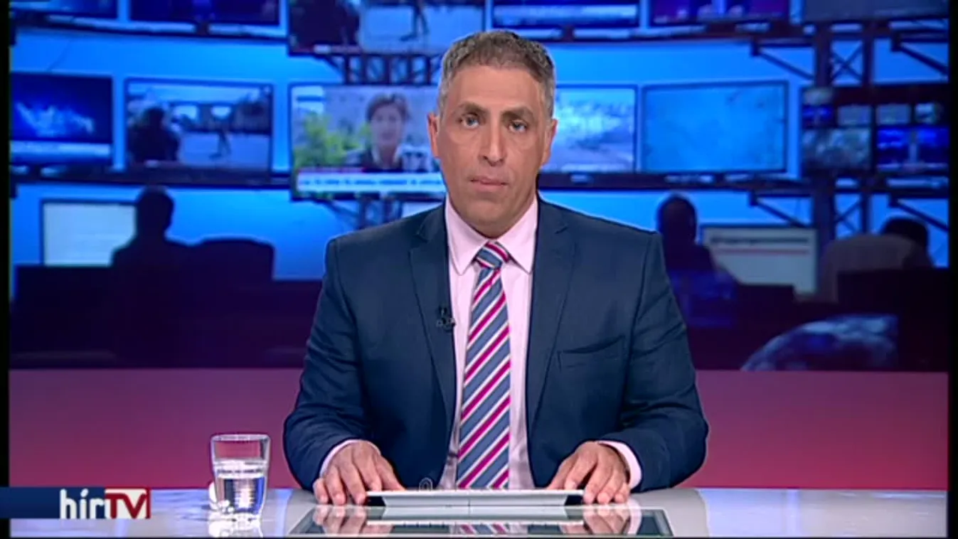 Titkos csevegésért tüntettek az oroszok