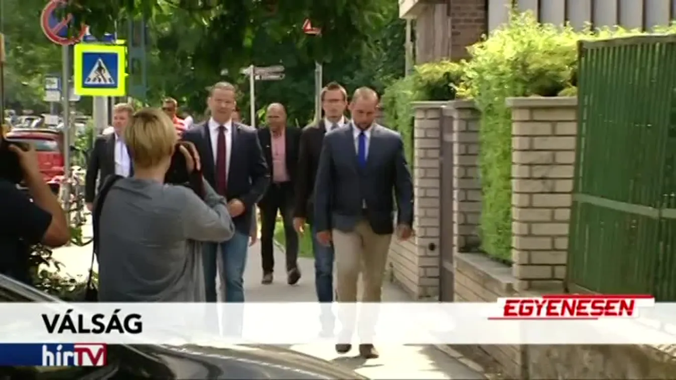 Egyenesen – Toroczkai László