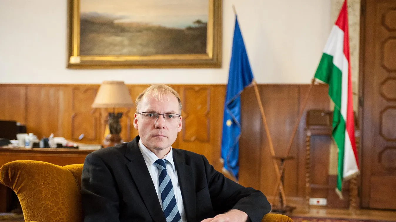 Élesedik a konfliktus a kormány és a Kúria között