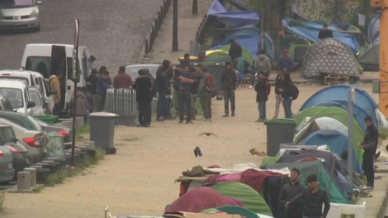 Az emberek a hatóságokra, a hatóságok egymásra mutogatnak