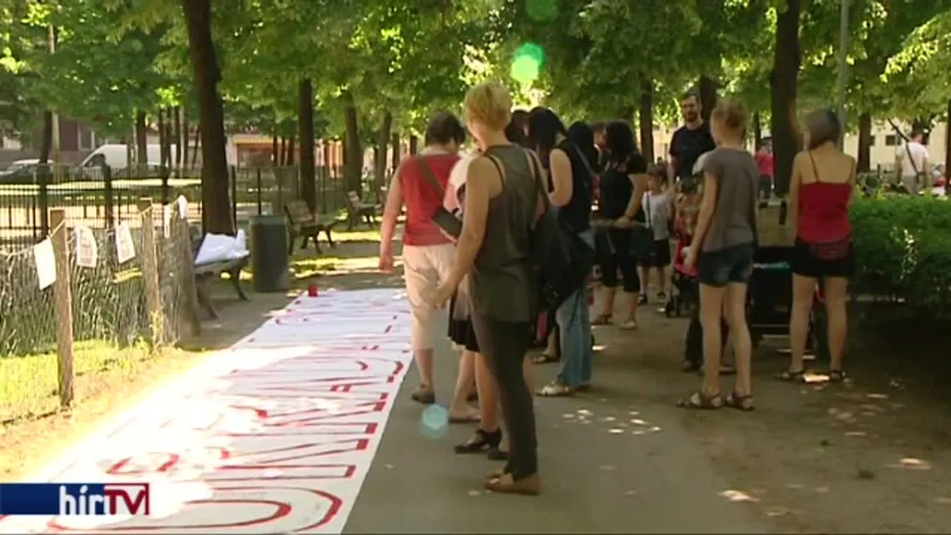 Anyaforradalom: az anyák hátrányos helyzetére hívták fel a figyelmet