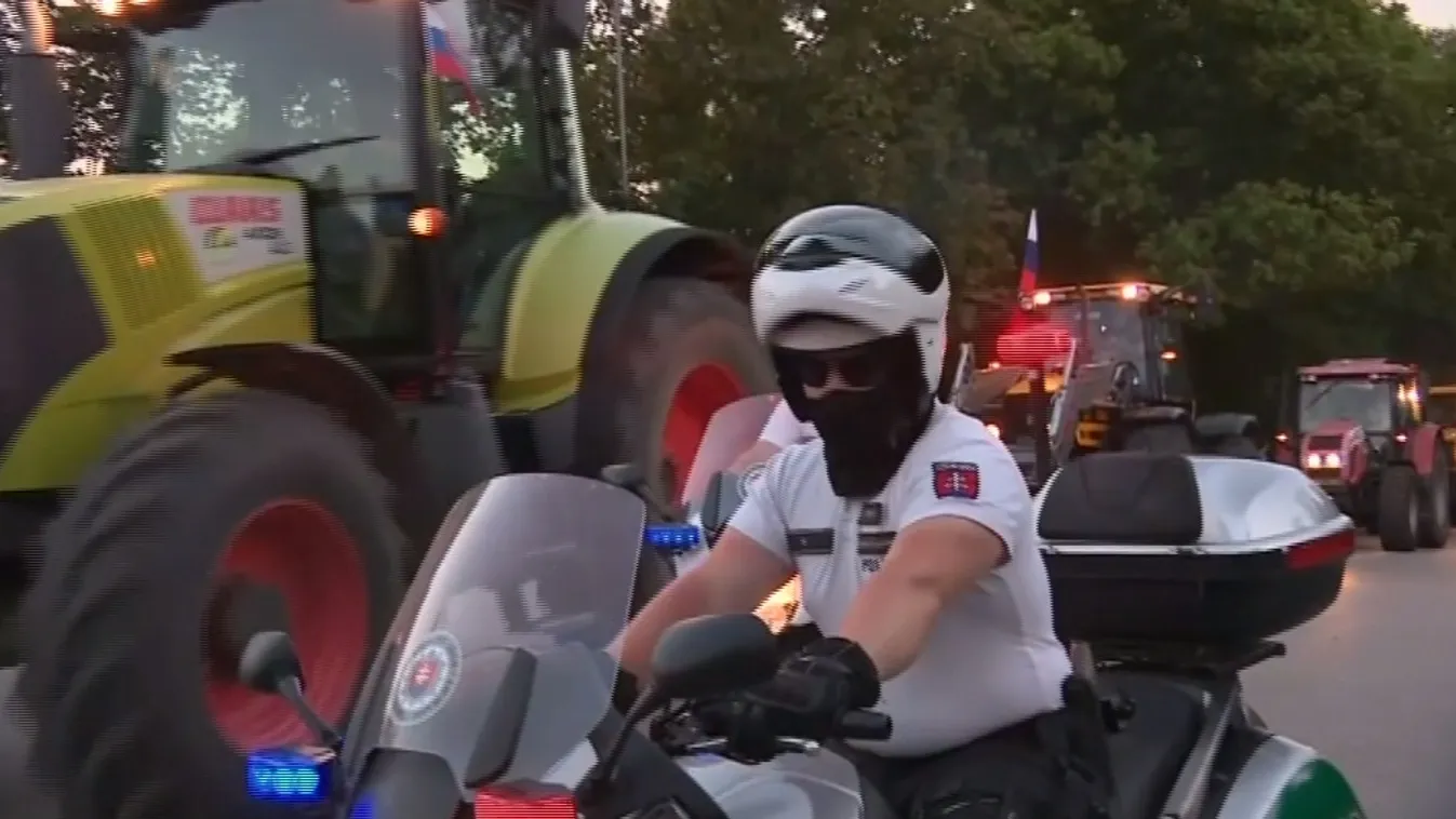 Traktorral vonultak fel a tiltakozó gazdák Pozsonyban