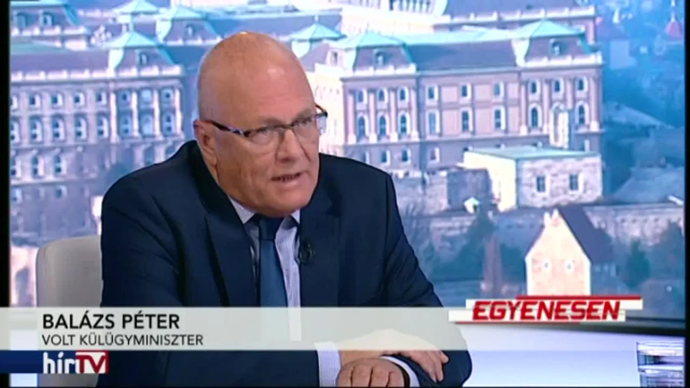 Egyenesen – Nincs a csúcson