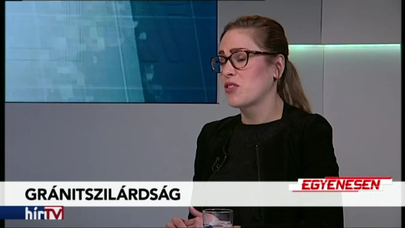 Egyenesen – Csizma