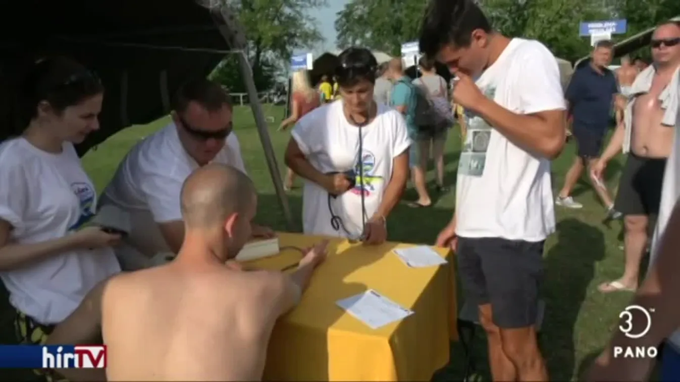 Rekordszámú résztvevővel számolnak a Balaton-átúszáson