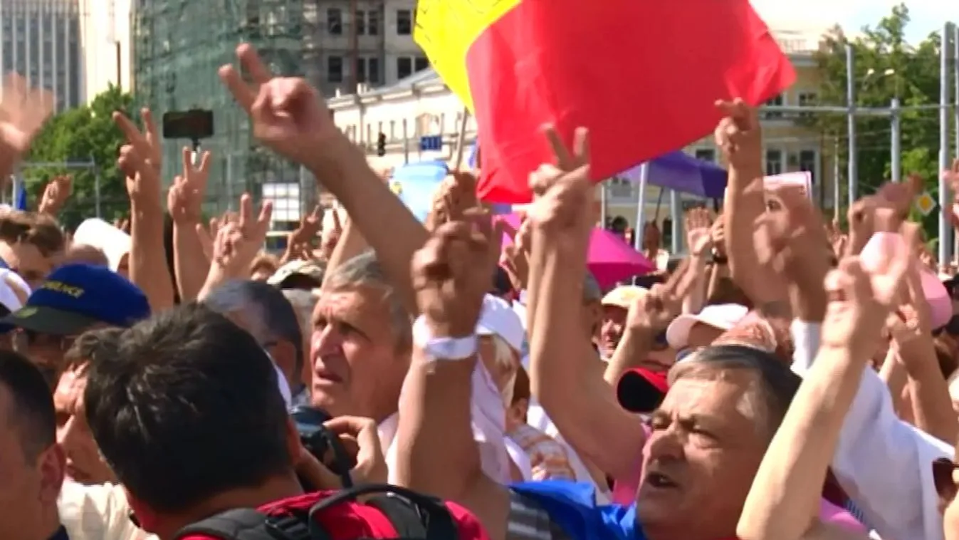 Európa-párti nyert az oroszbaráttal szemben, érvénytelenítették az eredményt