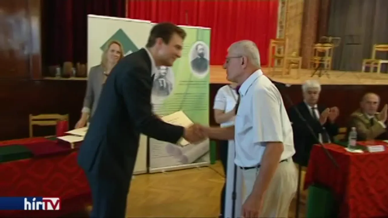 Visszafogná a minimálbér-emeléseket a kormány