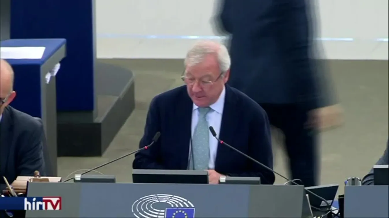 Orbánt csak Putyin barátjaként emlegetik az EP-ben