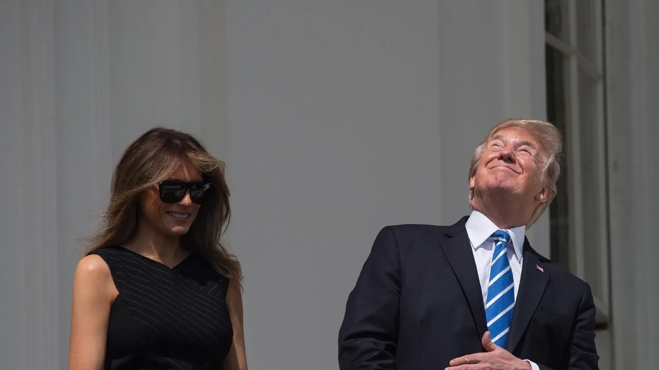 Végül engedett a közvélemény és felesége nyomásának Trump