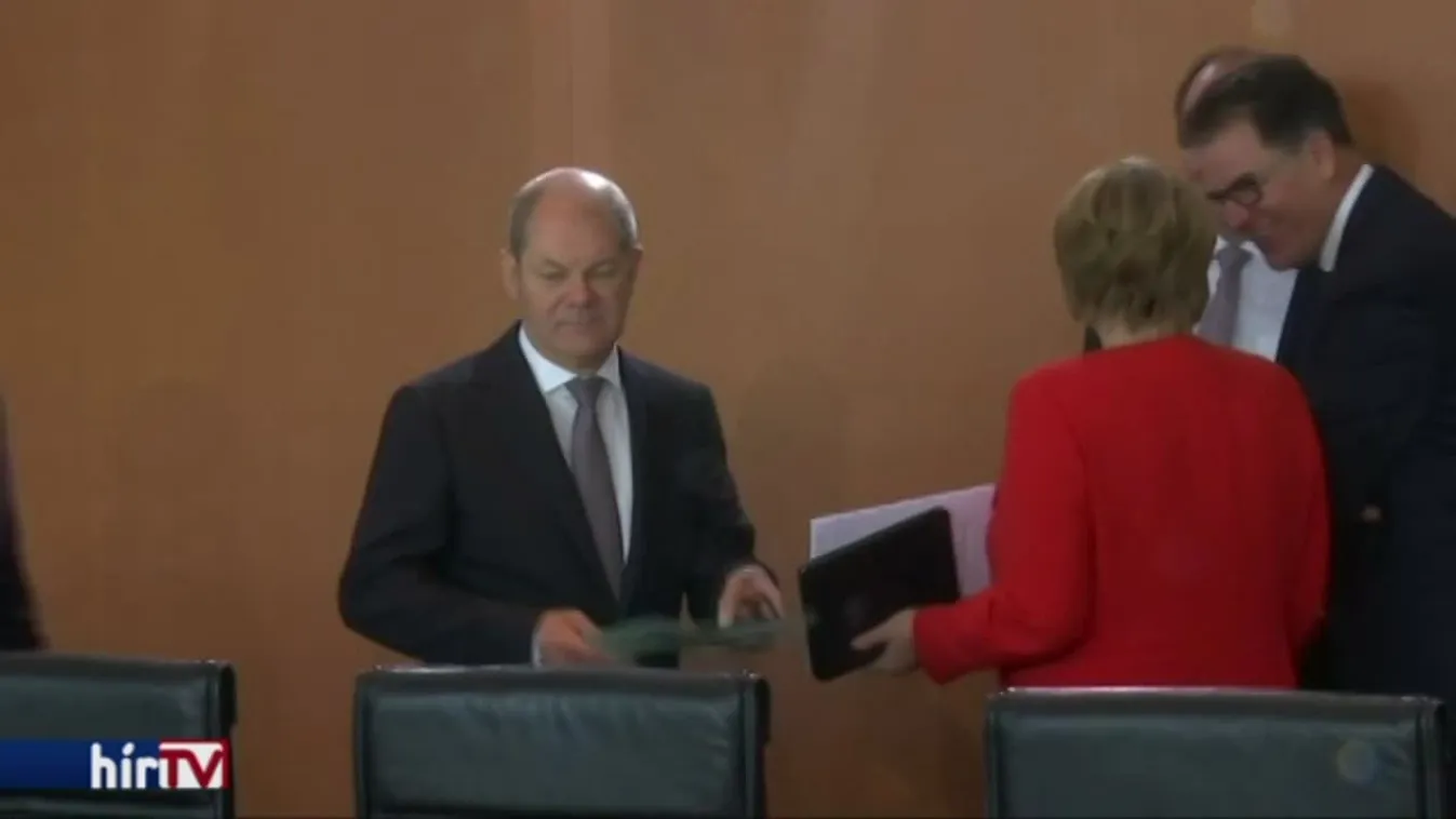 Merkel: A migráció az a töréspont, ami eldönti az uniós sorsát