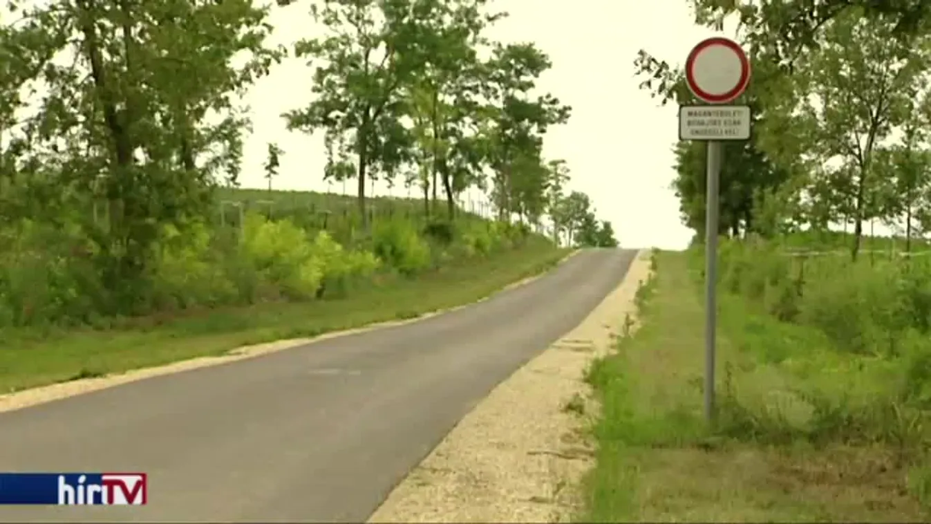 Természetvédelmi területeteken építkezhet Tiborcz