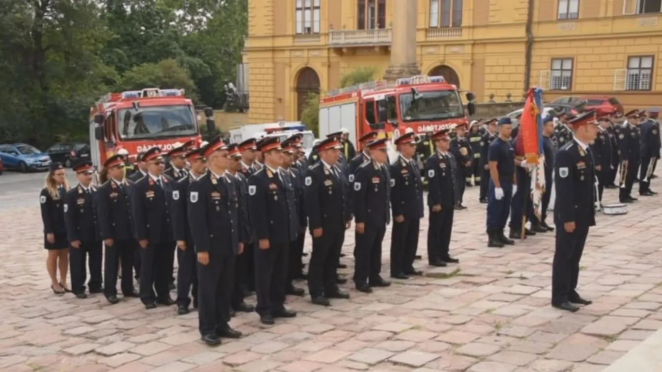 Elkészült a 108. magyar tűzoltóautó