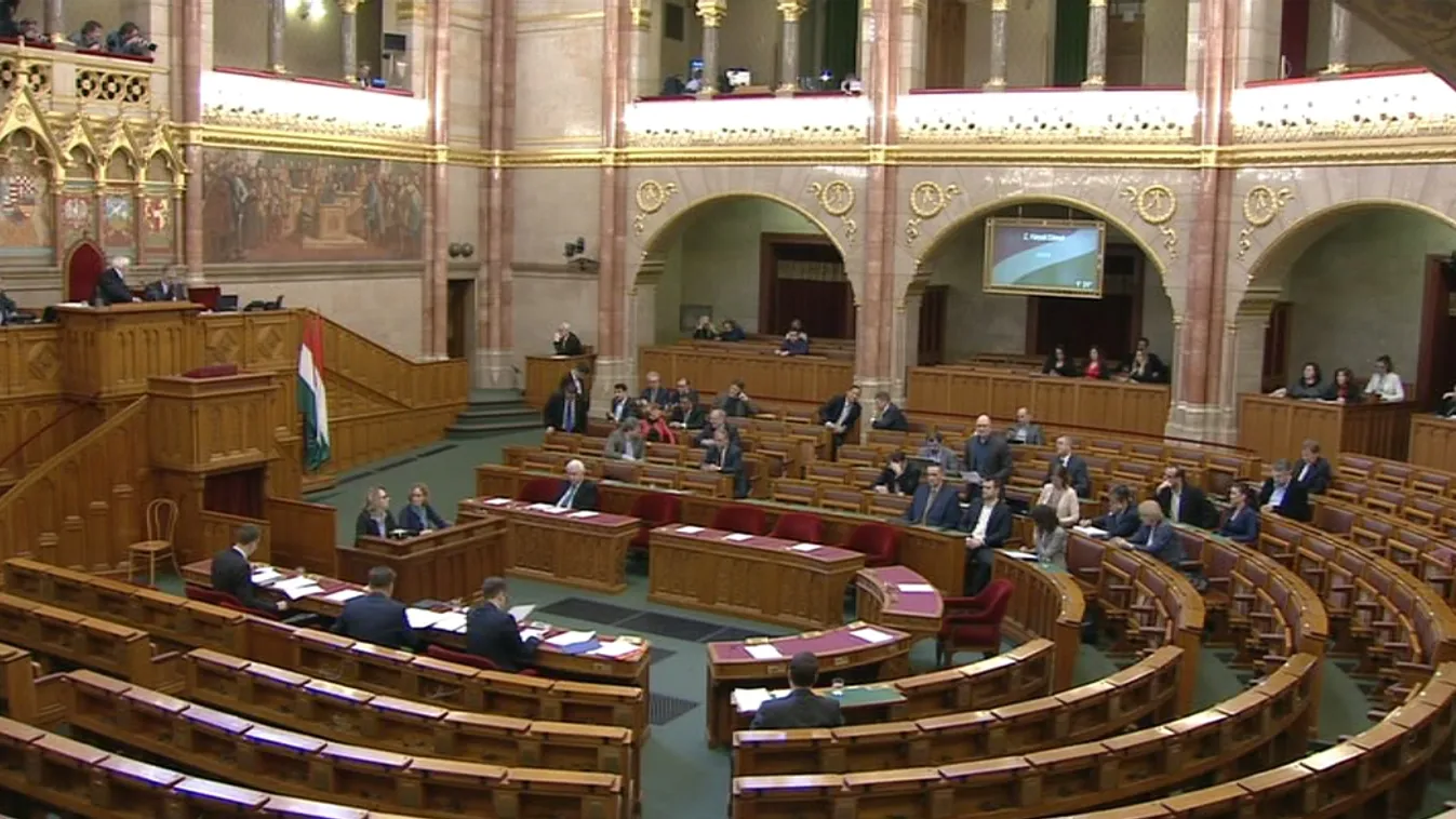 Pintér kivételes jogköréről is vitázhatnak a képviselők