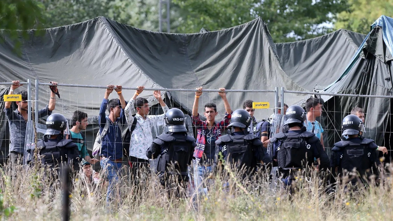 Kevesebb pénz jut a migráció kezelésére