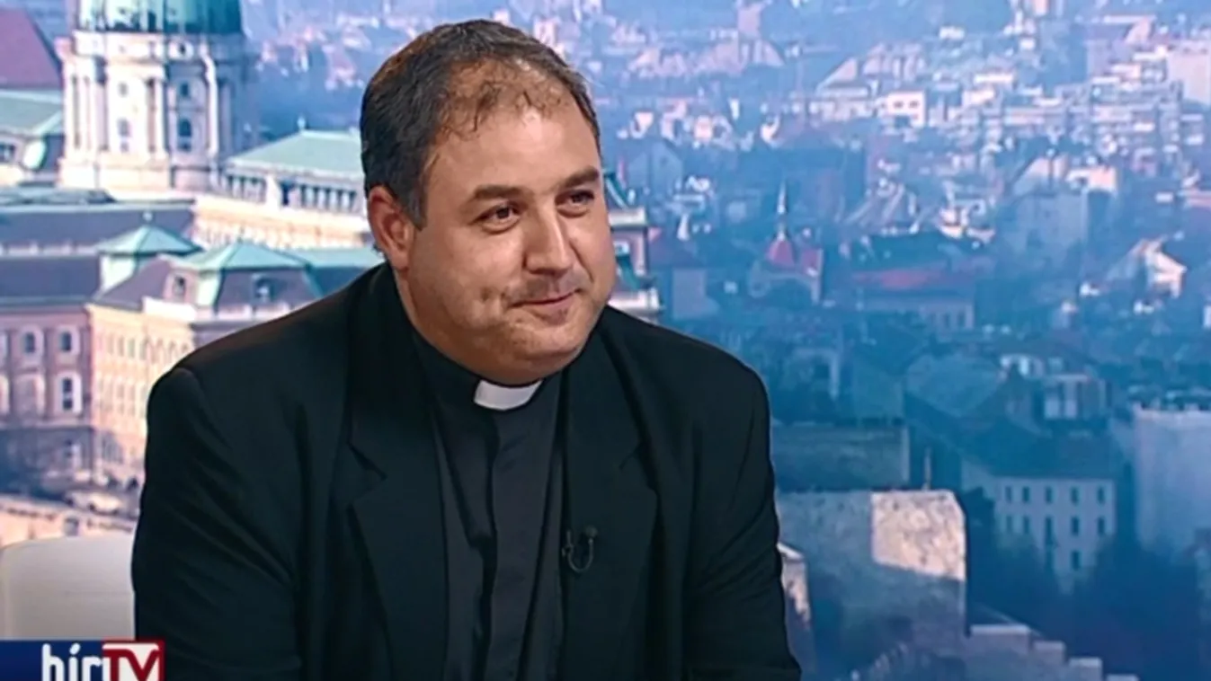 Feljelentett plébános