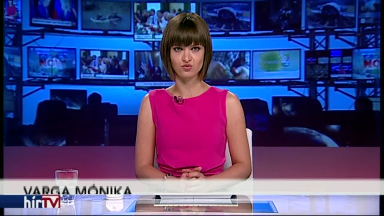 Elfogadták: az átlagfizetés háromszorosára emelték a képviselők fizetését