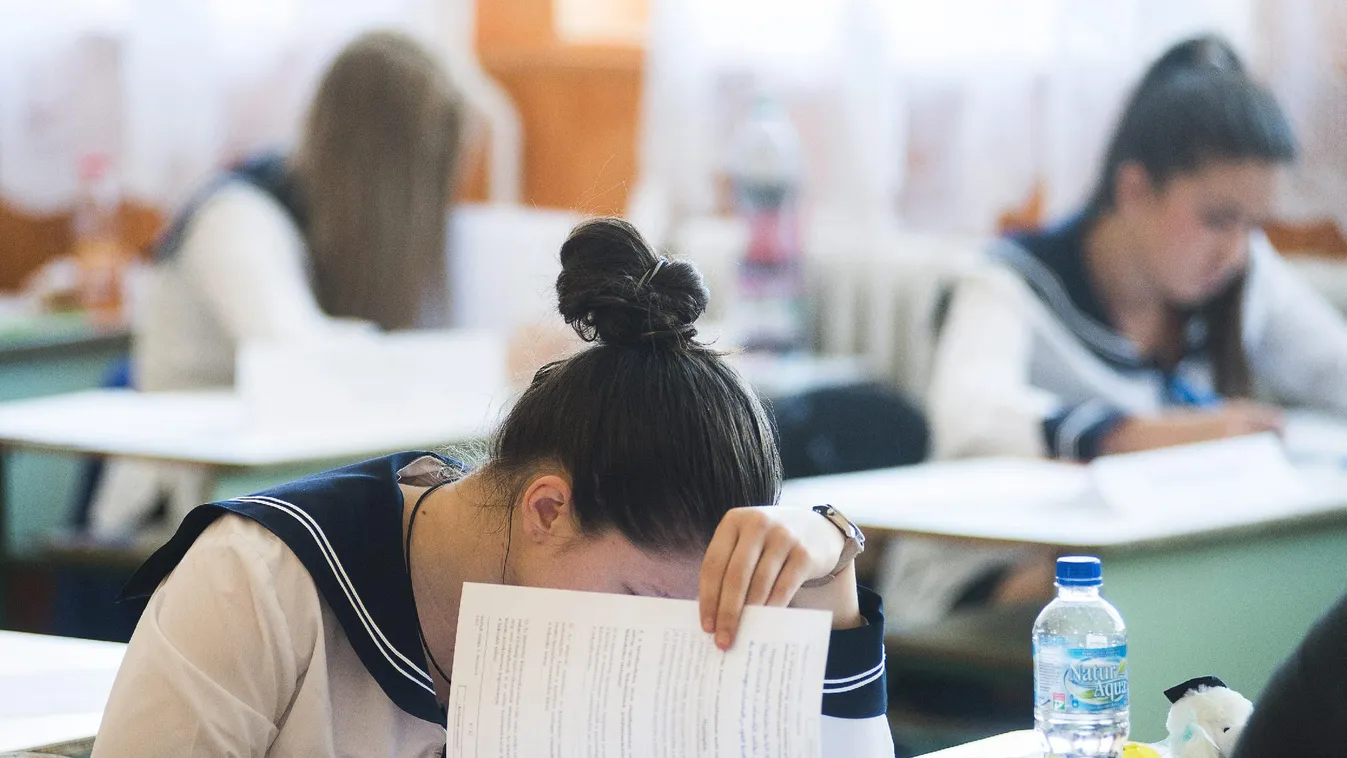 Ajándék az MNB-től az érettségizőknek