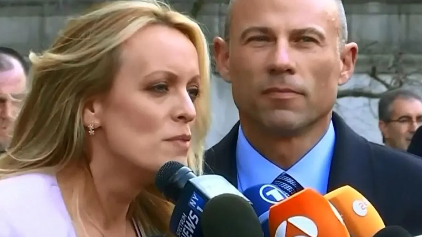 Kattant a bilincs Trump volt szeretőjének csuklóján