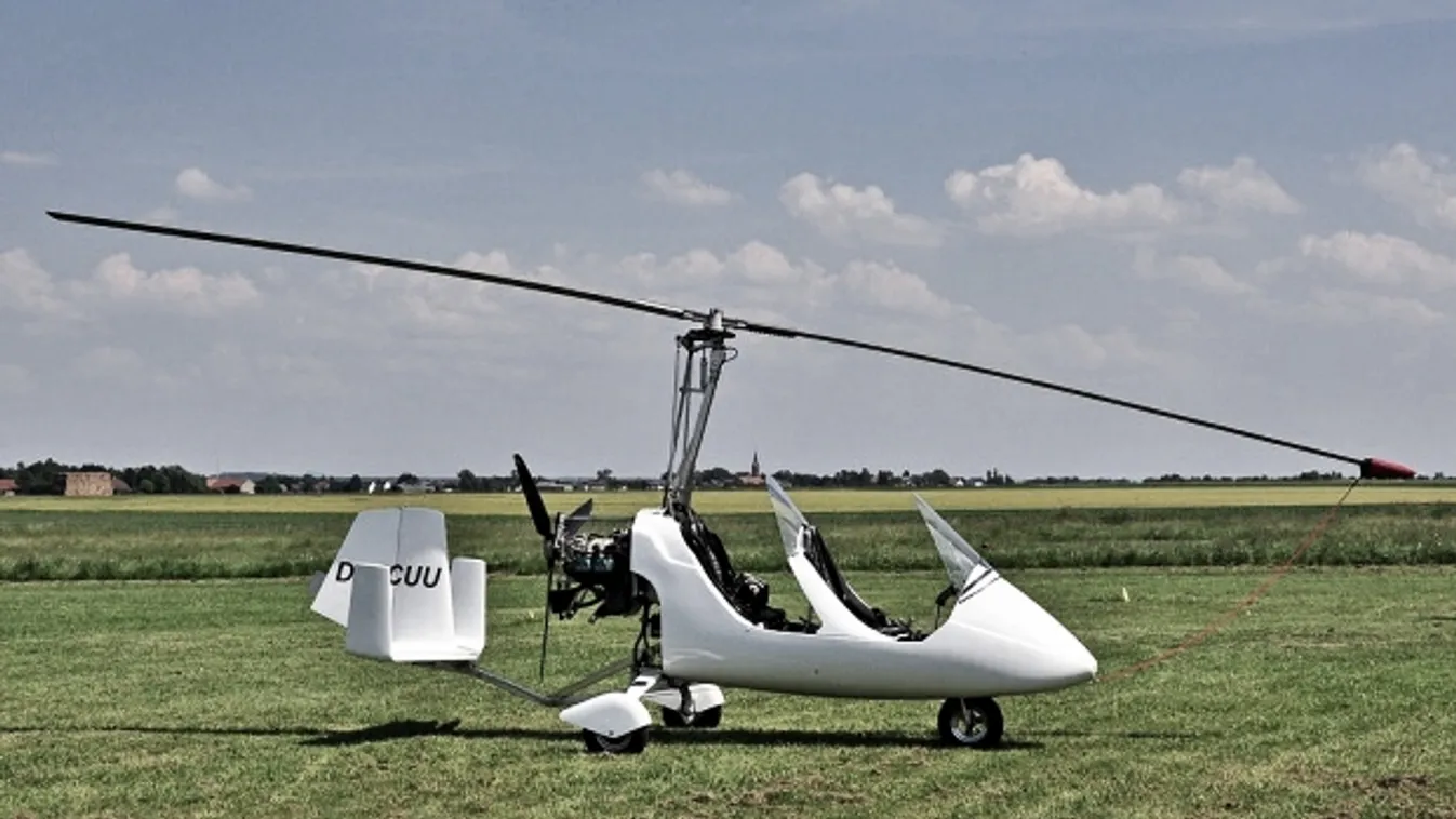 Kigurult az autóútra egy girokopter Budaörsön