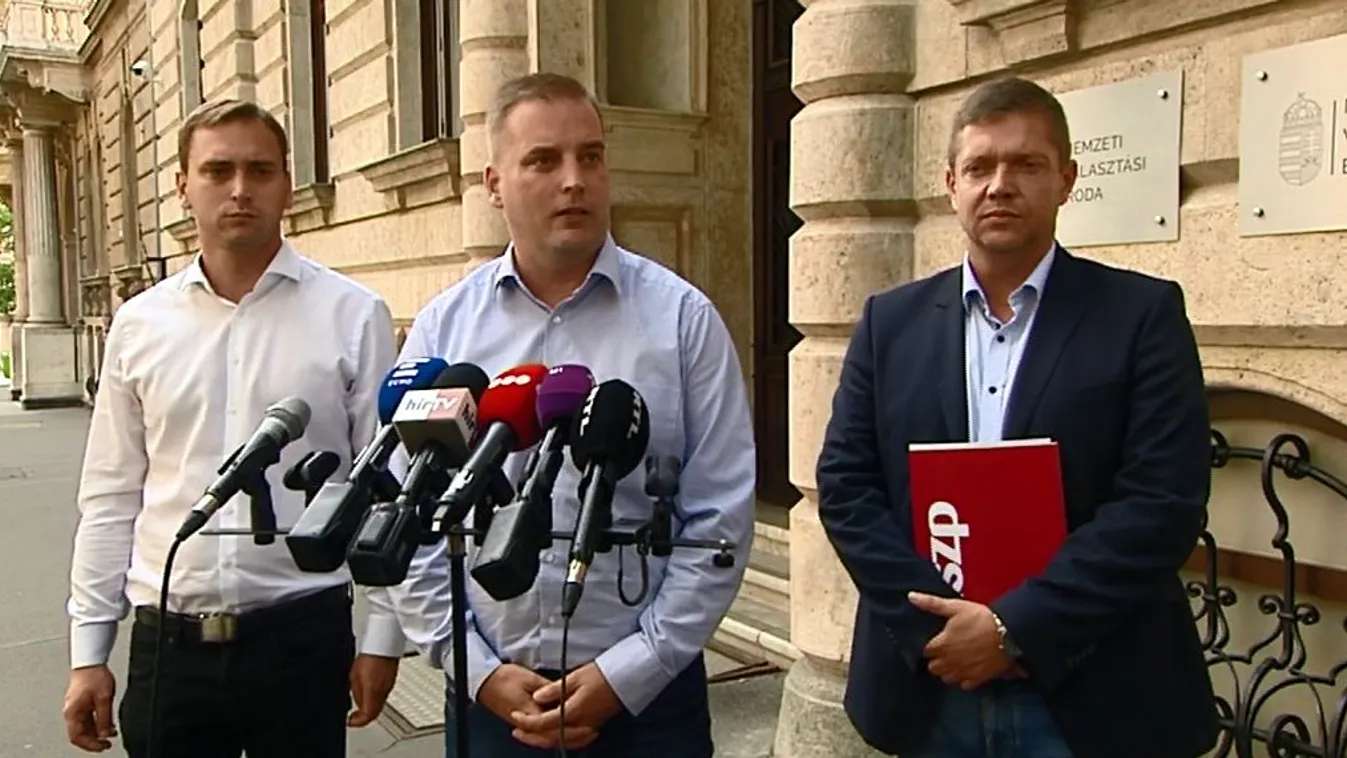 Két témában kezdeményez népszavazást az MSZP