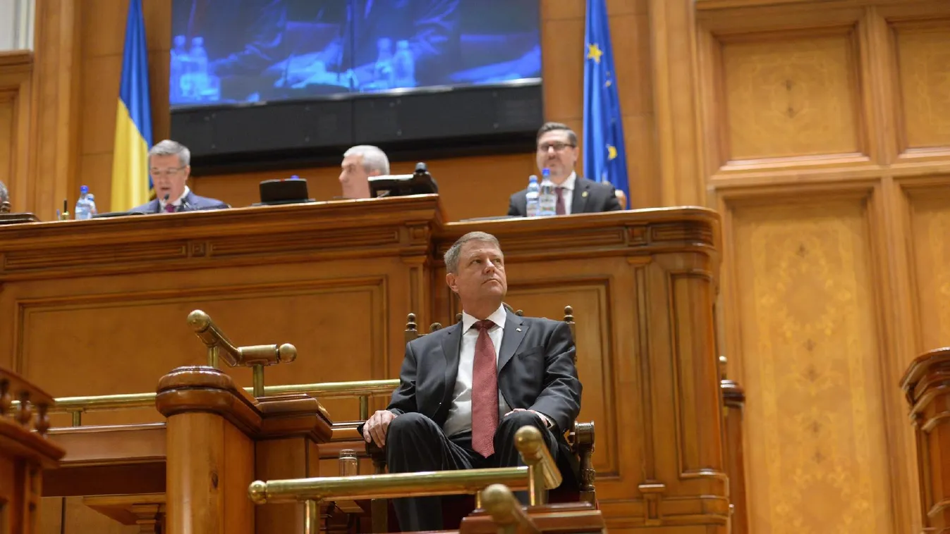 Felmentették a román Korrupcióellenes Ügyészség vezetőjét