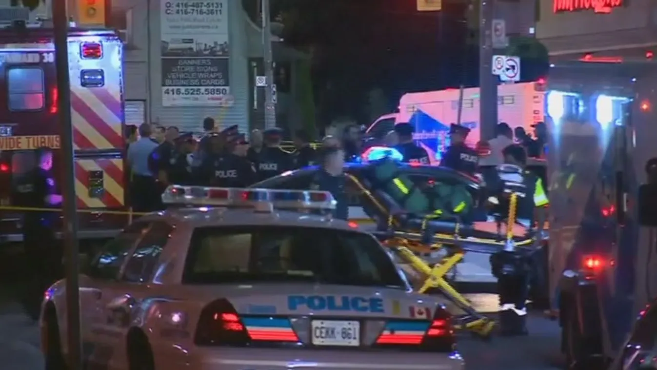 Tüzet nyitott egy férfi egy étterem előtt Torontóban