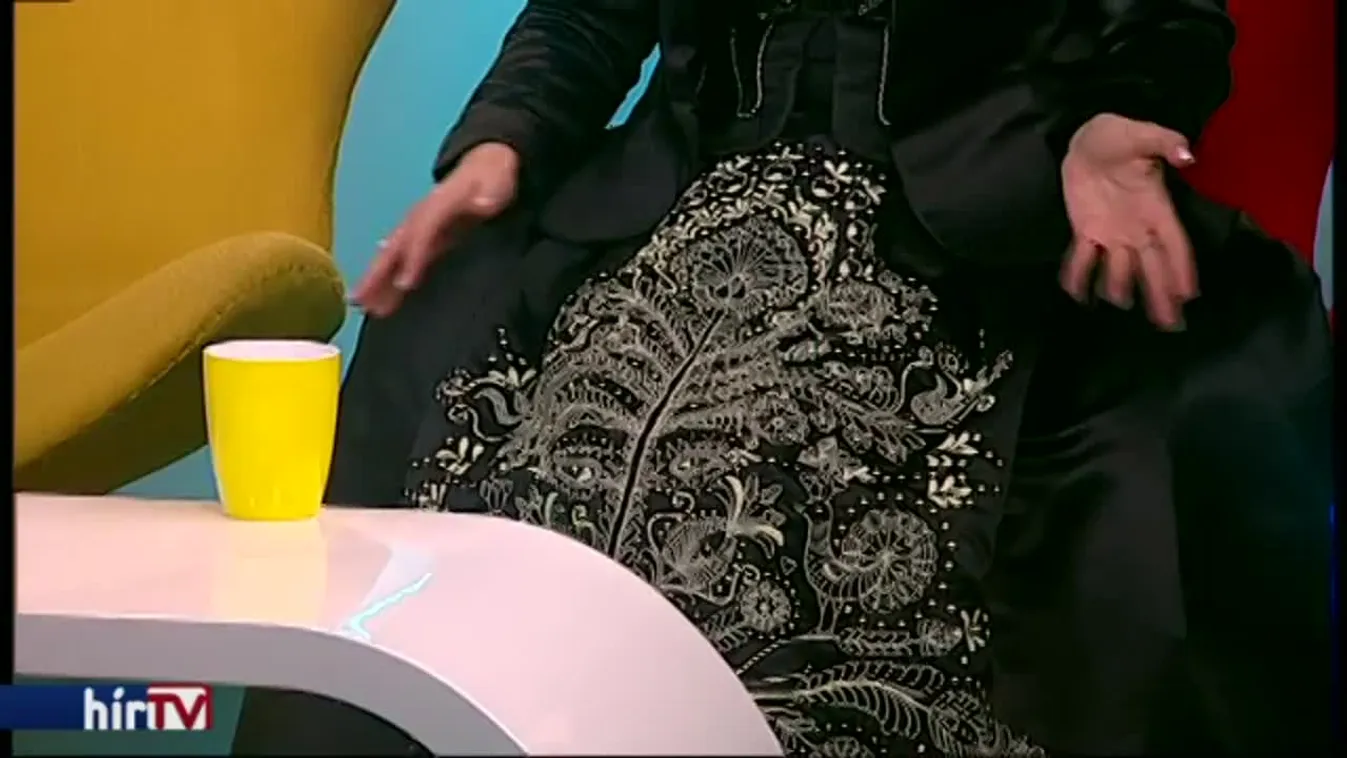 Reggeli járat - Aurora FolkGlamour