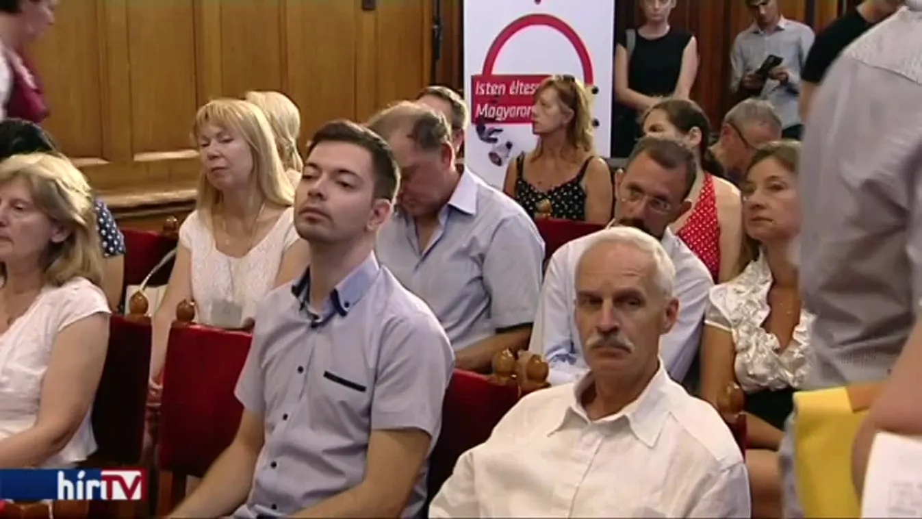 A Tankcsapda játszik a Gellért-szobornál augusztus 20-a alkalmából