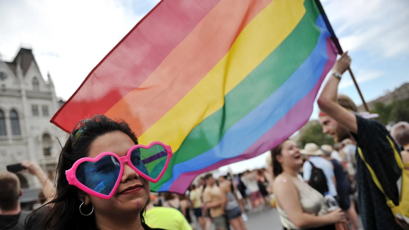 „Ellen-prideot” szerveznek a radikálisok