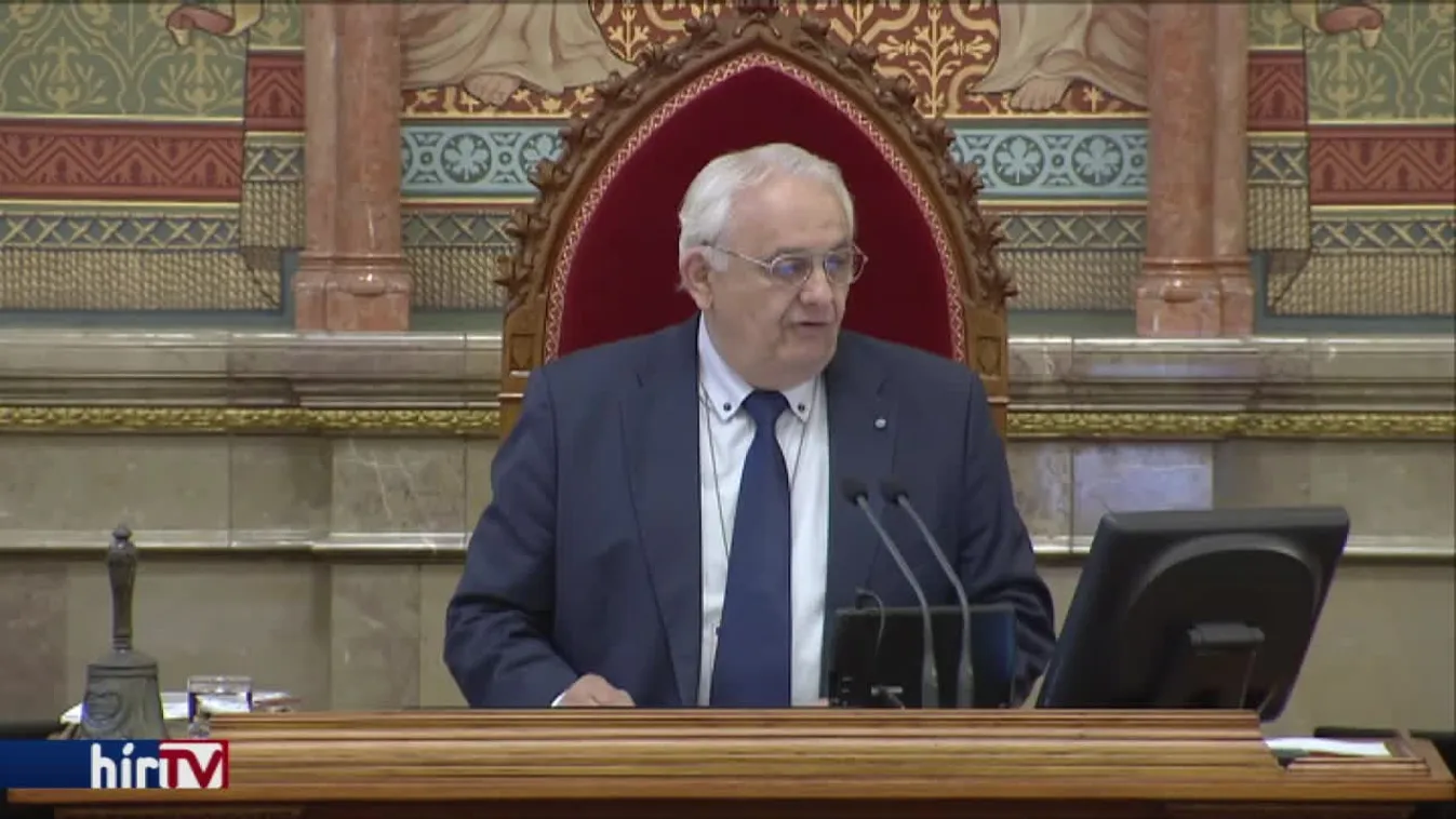 Elkésett az ülésről a képviselő