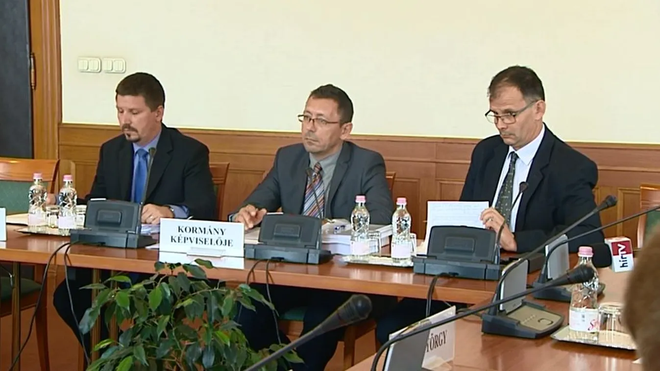 Sehallselát Dömötört játszott a kormánypárti többség