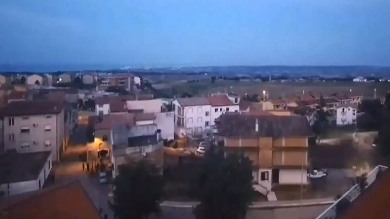 Hídomlás után földrengés sújtja Olaszországot