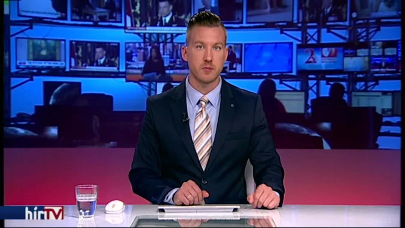 Folytatódik a tanuszoda- és tornaterem-fejlesztés