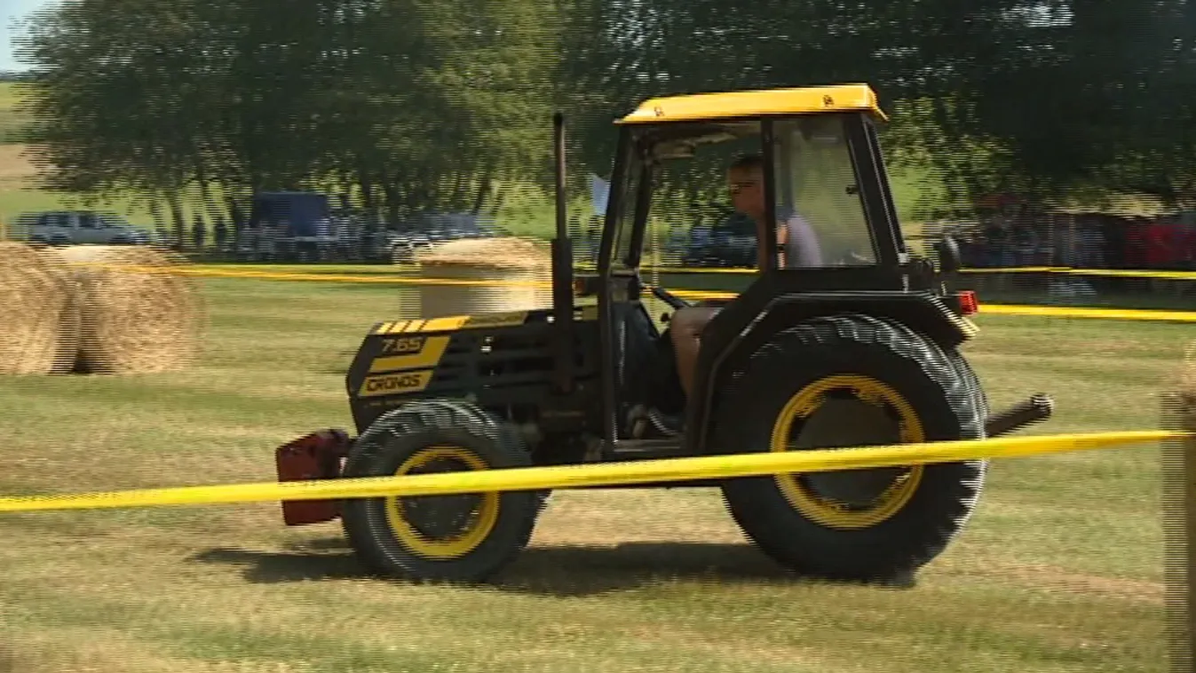 Megmutatták, hogy mire képesek a traktoraikkal, gépeikkel