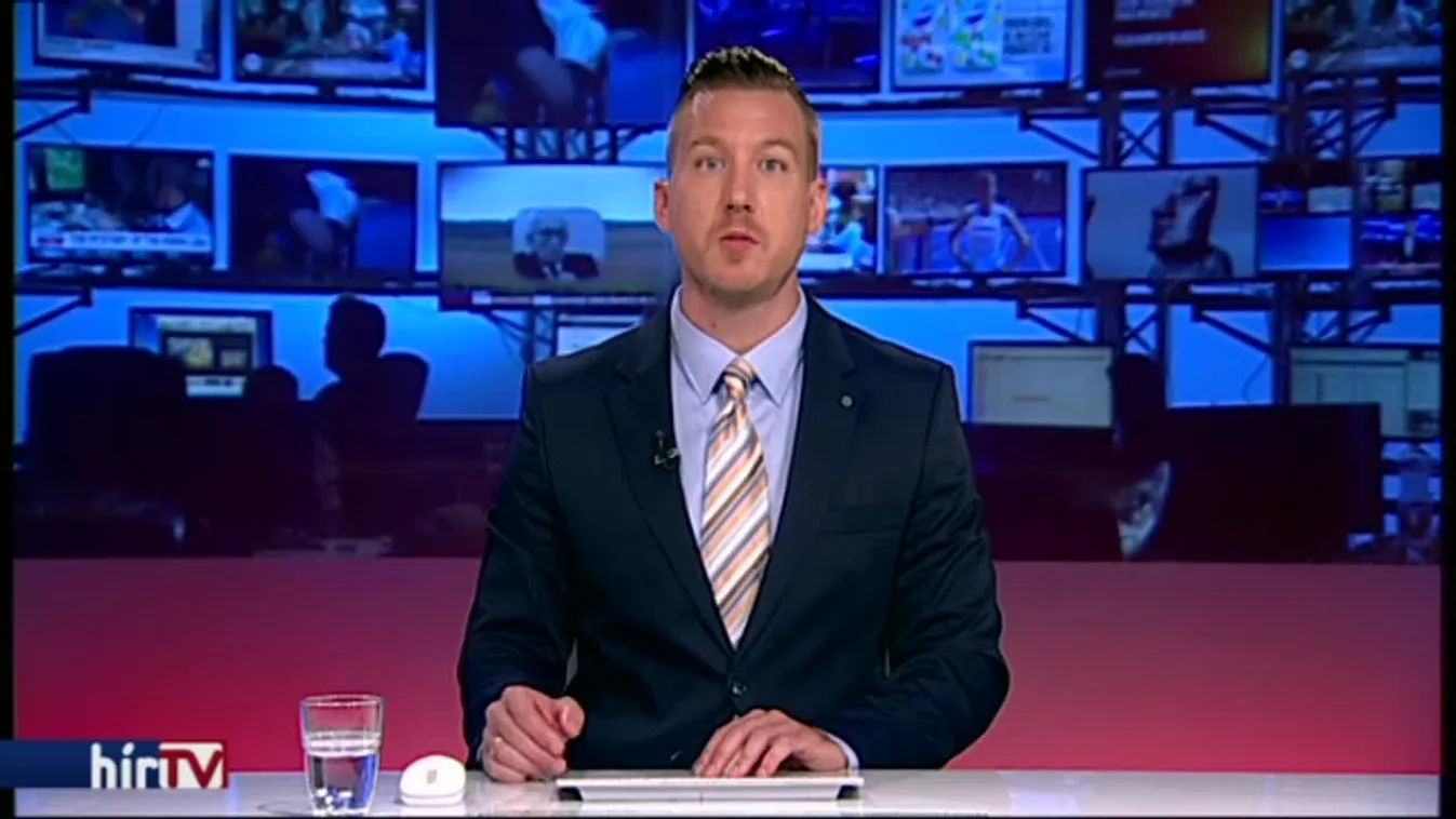 Rengetegen repültek júliusban