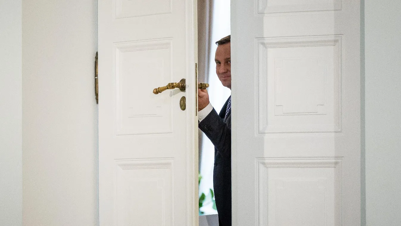 Varsó nem várna 2030-ig