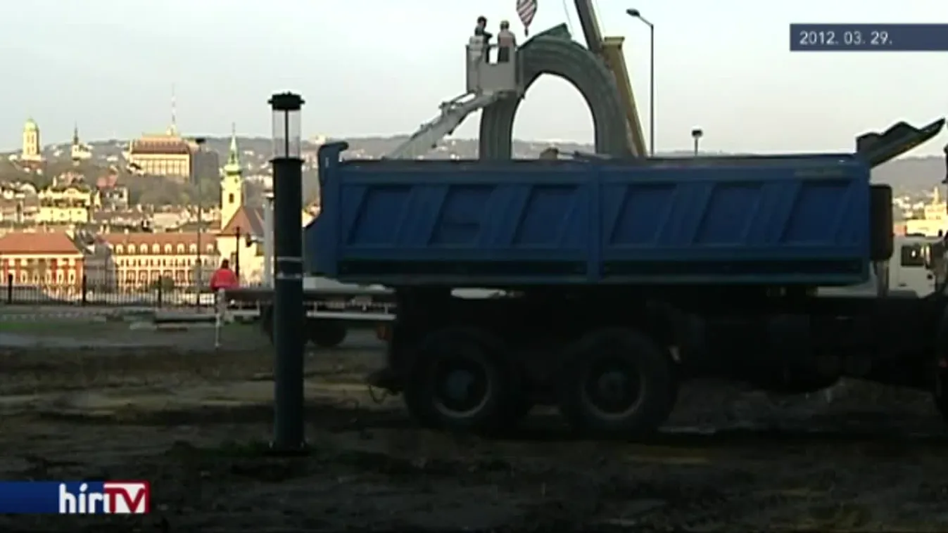 Még évekig tarthat a Kossuth tér környékének felújítása