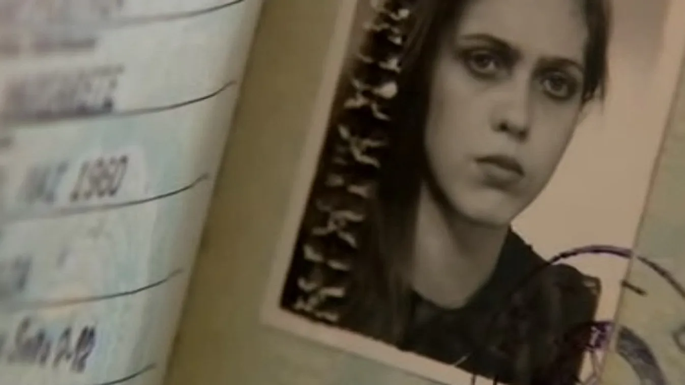 Kelet-nyugati átjáró – Vetítő