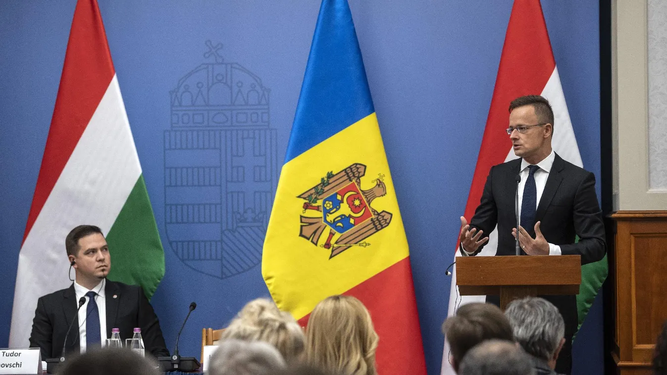 Szijjártó: Az uniónak meg kellene hoznia egy fontos döntést