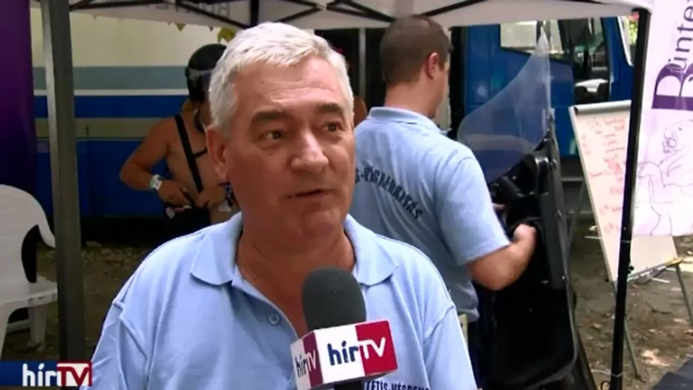 Azt is kipróbálhatják a SZIN-en, hogy milyen bilincsben lenni