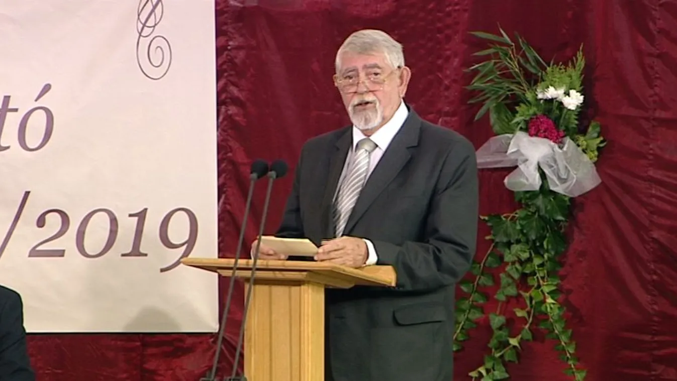 Kásler: Nemzetünk ismételt felemelkedését várjuk a Nemzeti Alaptantervtől