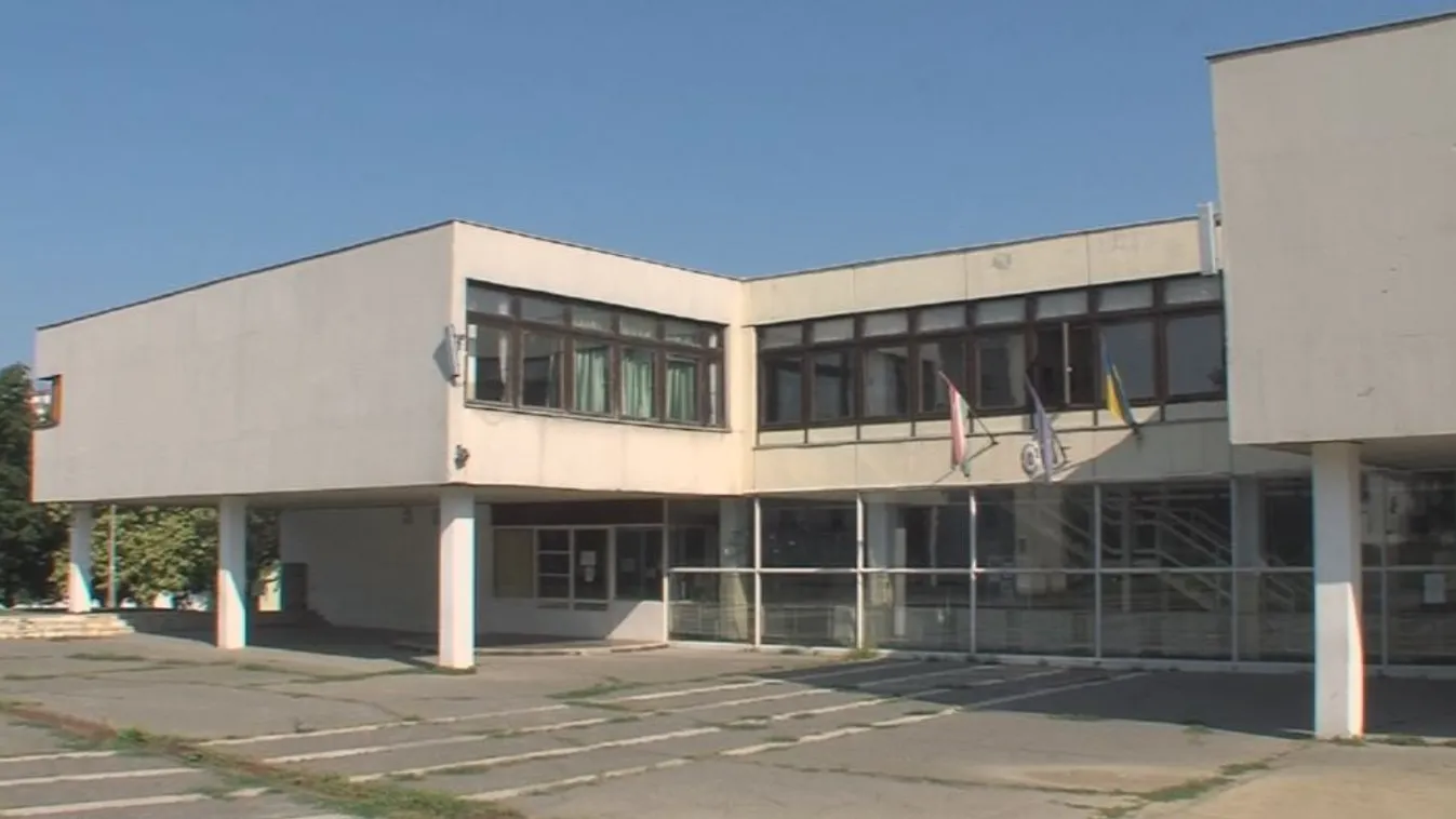 Életveszélyessé vált az iskola, költözhetnek a diákok