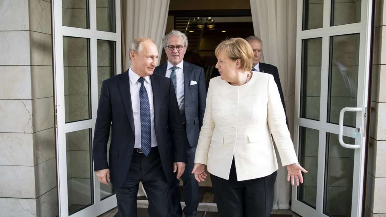 Merkel hajlik az együttműködésre Putyinnal
