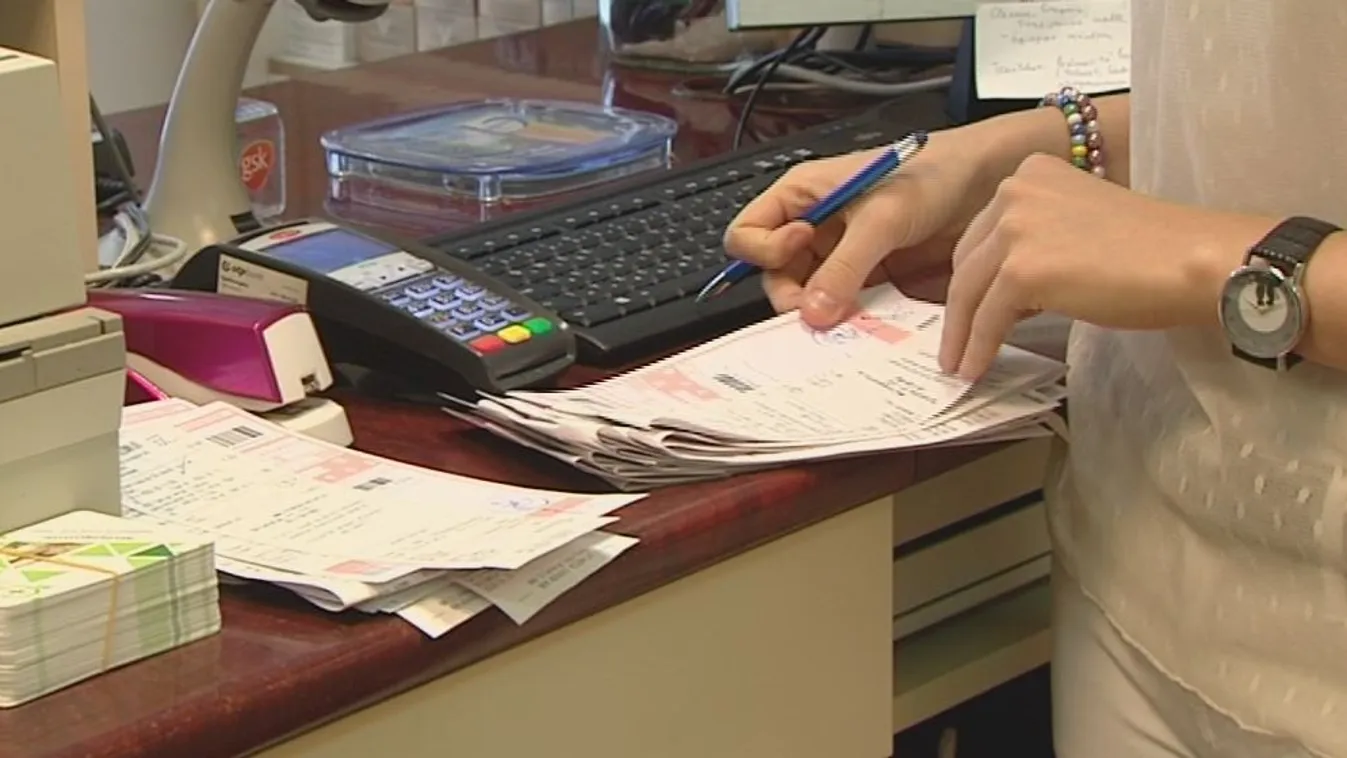 Tovább keresnék a felelőst a szocialisták